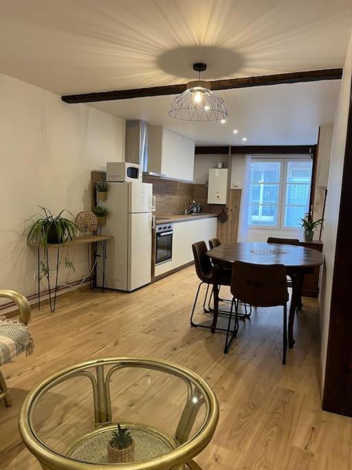 Appartamento Chez Sam Langres Esterno foto